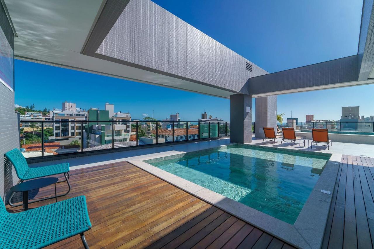 Adra 103 - Apartamento No Centro De Bombinhas - Rooftop Com Piscina E Academia - A Poucos Metros Da Praia - Luaran gambar