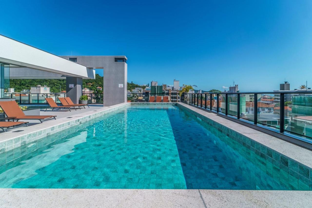 Adra 103 - Apartamento No Centro De Bombinhas - Rooftop Com Piscina E Academia - A Poucos Metros Da Praia - Luaran gambar
